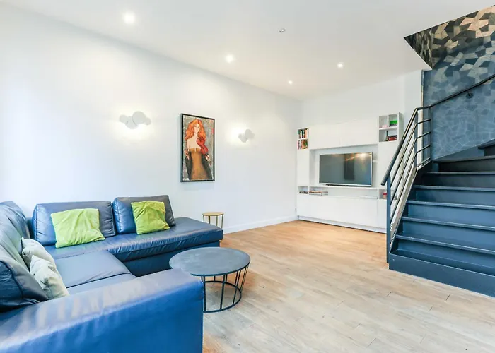 Bastille - Elegant Duplex Loft -6p Lejlighed *