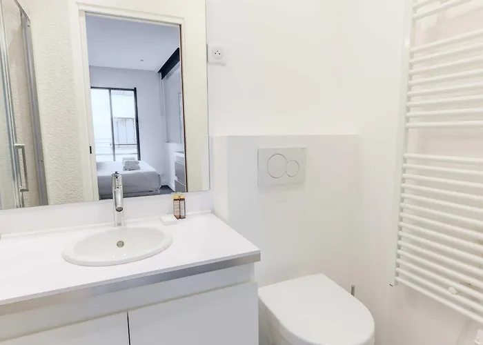 Appartement Bastille - Elegant Duplex Loft -6p *