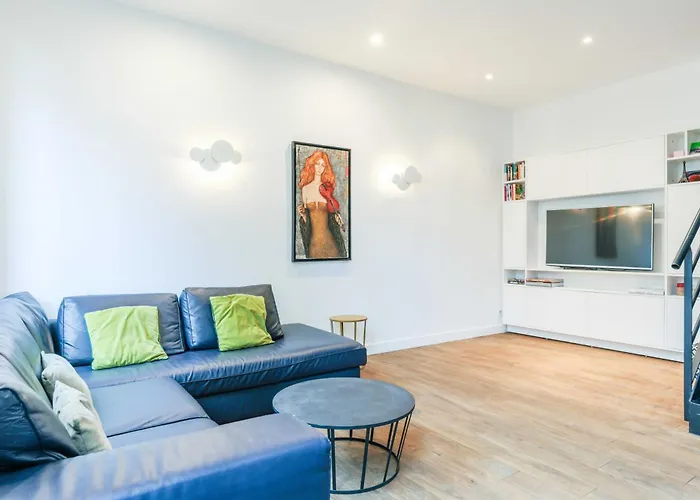 Bastille - Elegant Duplex Loft -6p